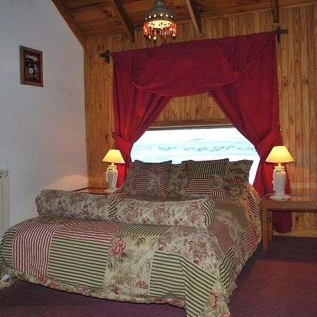 Hosteria Residencia Linares Ushuaia Buitenkant foto