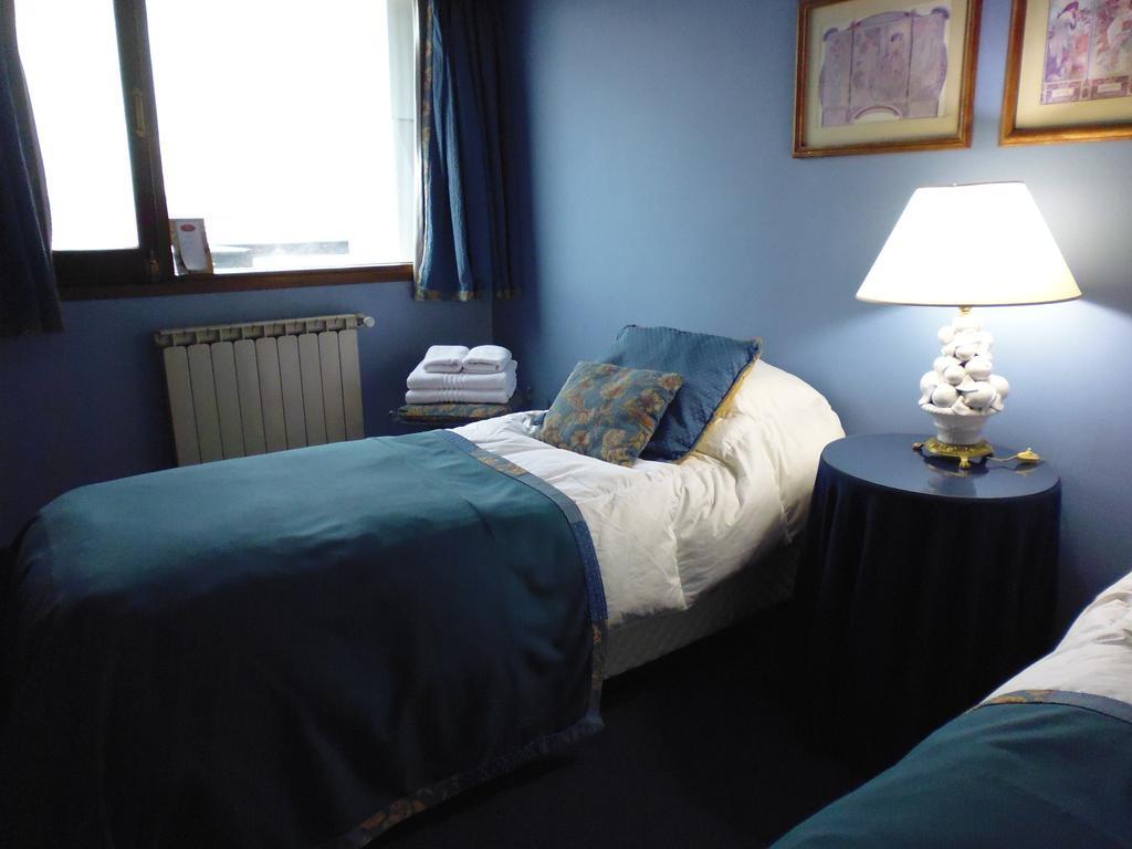 Hosteria Residencia Linares Ushuaia Kamer foto