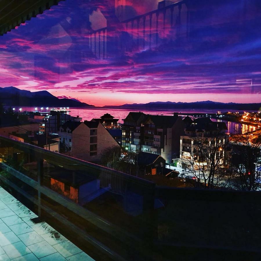 Hosteria Residencia Linares Ushuaia Buitenkant foto